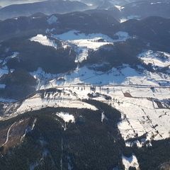Flugwegposition um 13:11:06: Aufgenommen in der Nähe von Gemeinde Puchberg am Schneeberg, Österreich in 1456 Meter